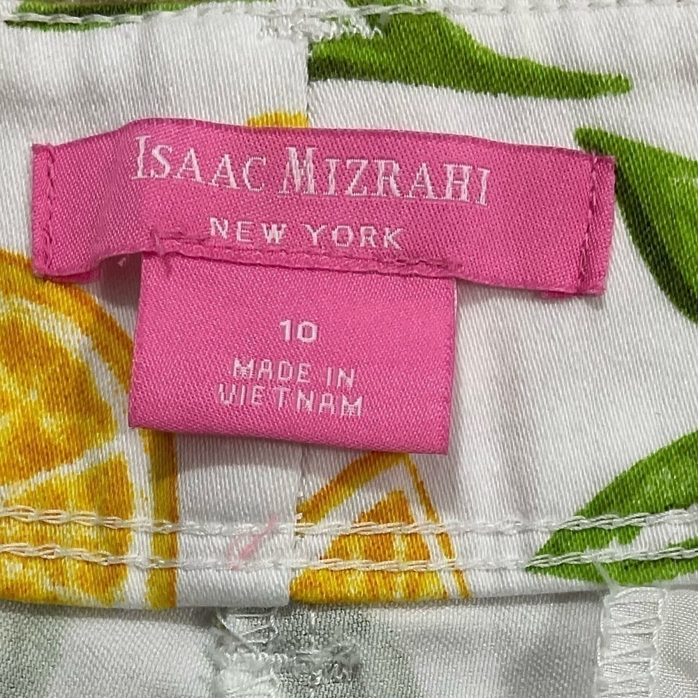 Isaac Mizrahi New York Lemon Lime Scattered Print Tailored Shorts size 10 - Picture 8 of 10